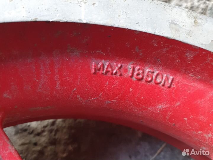 Б/У диск на скутер радиусом 12