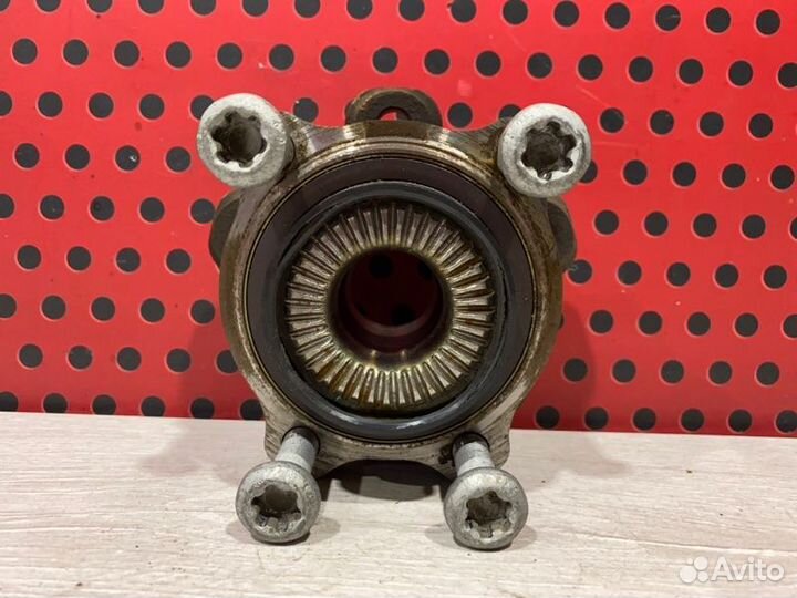 Ступица передняя Bmw 5 G30 B48B20A 2020