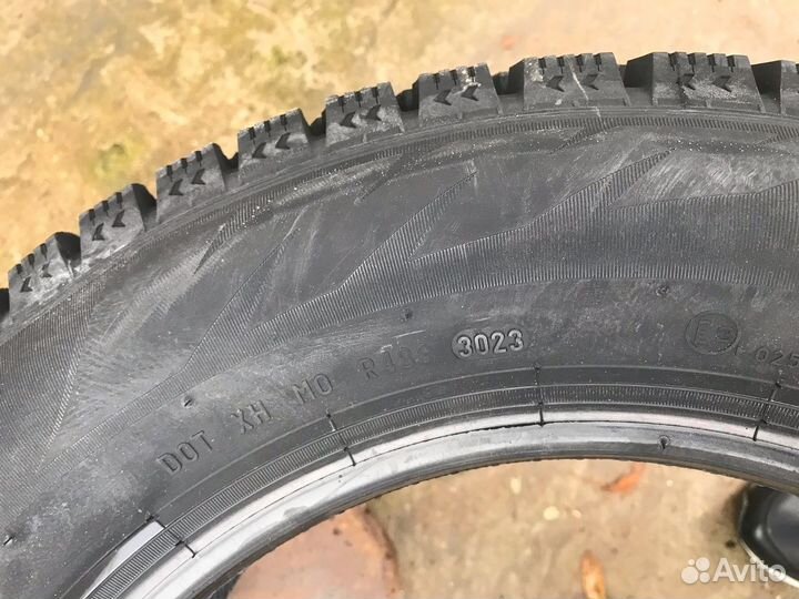 Pirelli Formula Ice 185/65 R15
