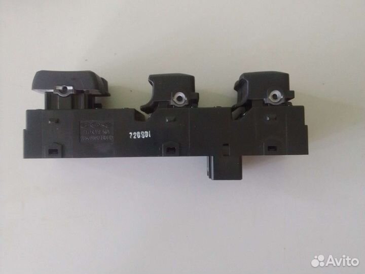 Выключатель Стеклоподъемника Kia Sportage