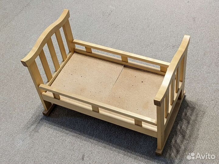 Кровать для кукол, кроватка для фотосессии