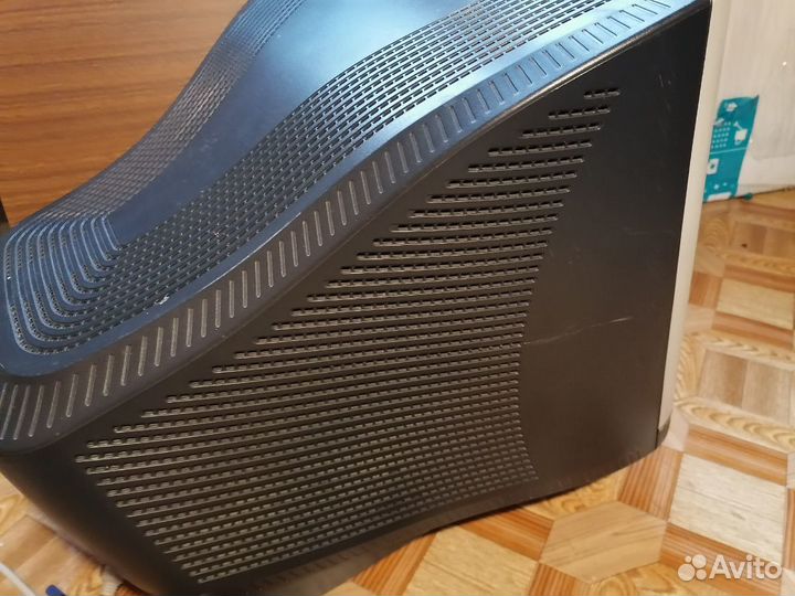 Монитор Flatron F 720B. LG 17