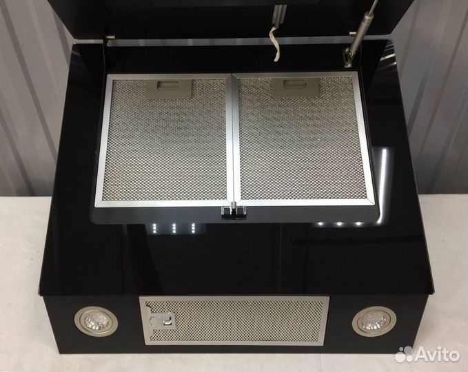 Вытяжка наклонная Dexp 60 Сенсор 800 куб (Новая)