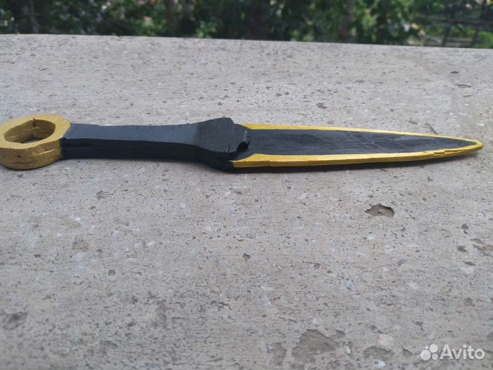Игрушечный деревянный нож кунай