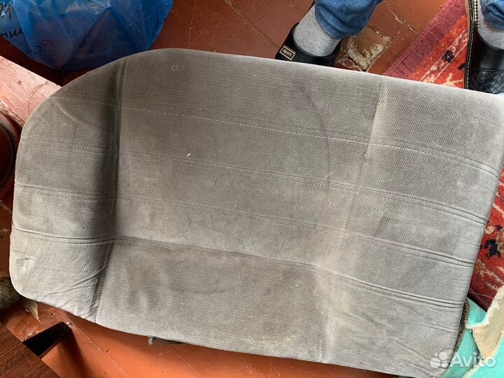 Задние сидения диваны, подголовники Опель Вектра А