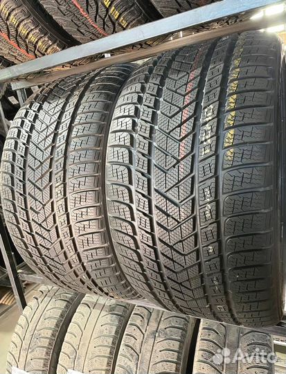 Pirelli Winter Sottozero 3 305/30 R20 103P