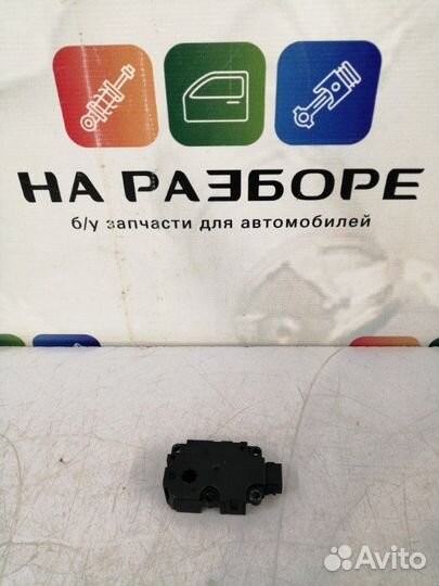 Сервопривод заслонки отопителя Audi Q7 4M cvmd