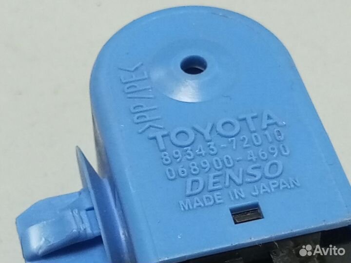 Сигнал зуммер парктроника Toyota Land Cruiser 200