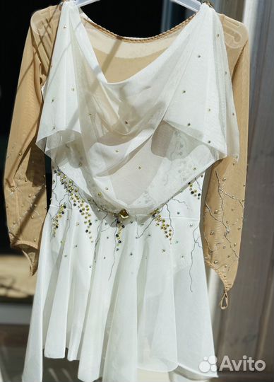 Платье для выступления по фигурному катанию