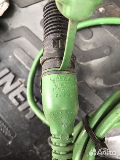 Предпусковой подогреватель мотора 220в. На Фольксв