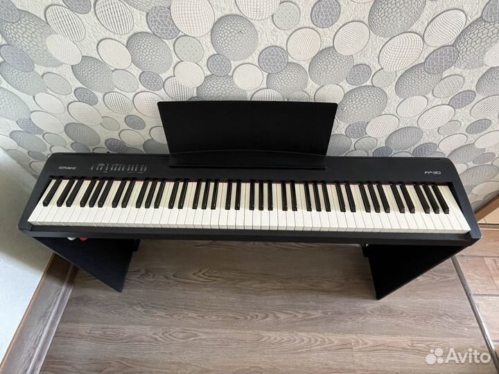 Цифровое пианино Roland FP-30