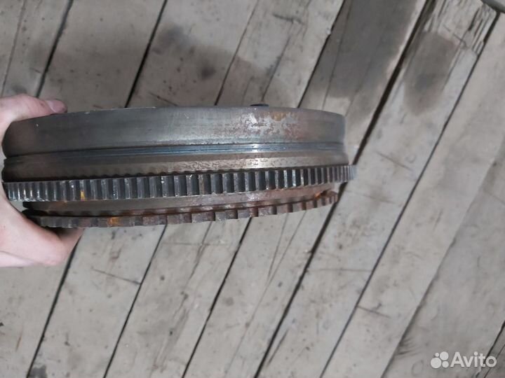 Маховик Mercedes-Benz E-Class W210