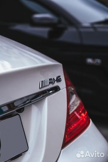 Mercedes-Benz CLS-класс 5.5 AT, 2010, 270 000 км