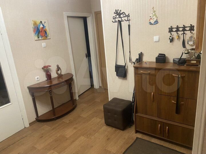 2-к. квартира, 64,2 м², 8/14 эт.