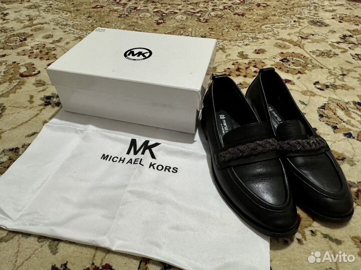 Женская обувь