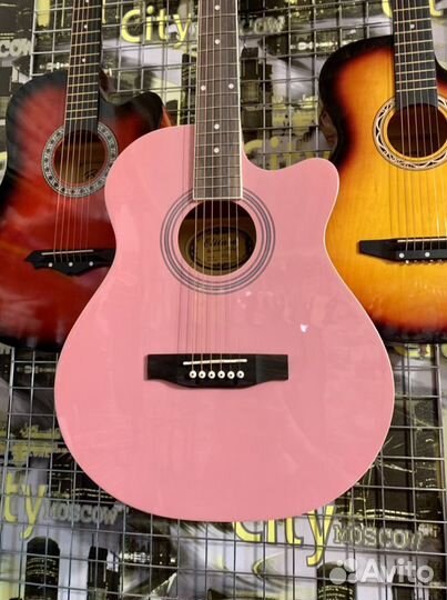 Розовая гитара + чехол