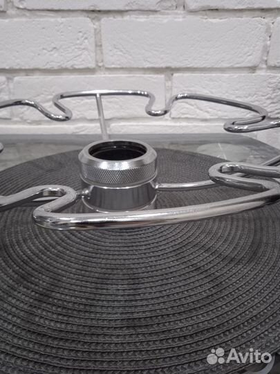 Полки на барную стойку трубу