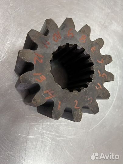 Шестерня механизма поворота кс-45717.28.101 14 зуб