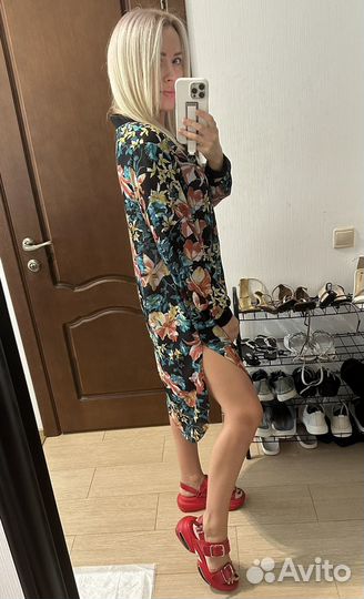 Платье бомбер с цветами летнее m миди