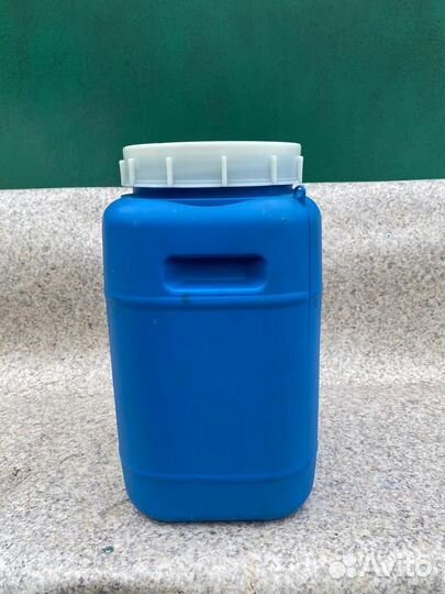 Емкость пластиковая