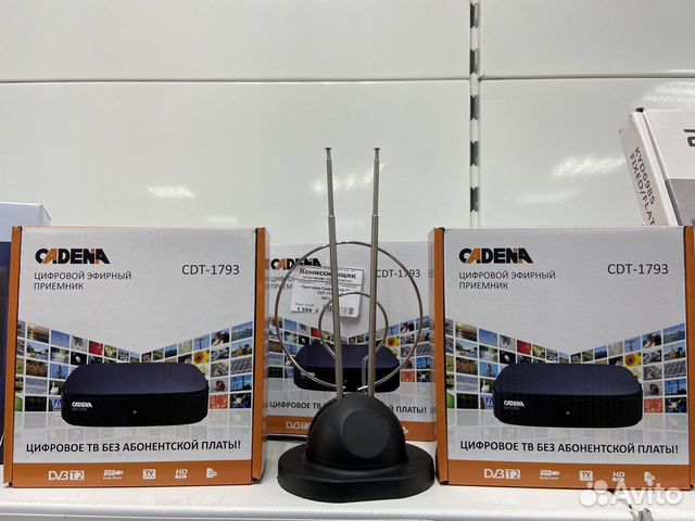 Цифровая TV приставка cadena тмн09