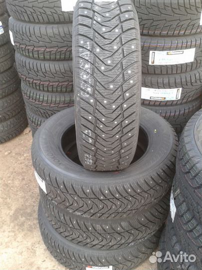 Yokohama Ice Guard IG65 215/60 R16