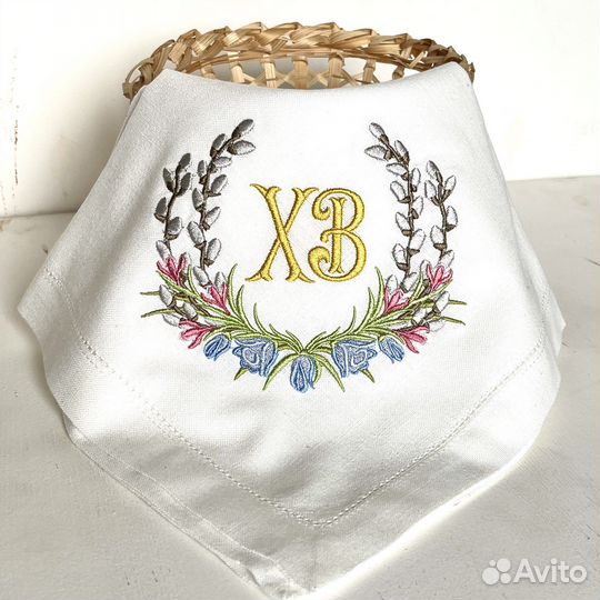 Салфетки с вышивкой