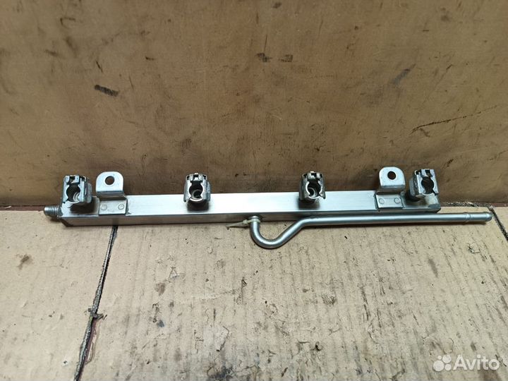 Рейка топливная Chery Fora (A21) 2.0 рампа