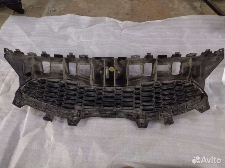 Решётка радиатора Ceed JD дорестайл