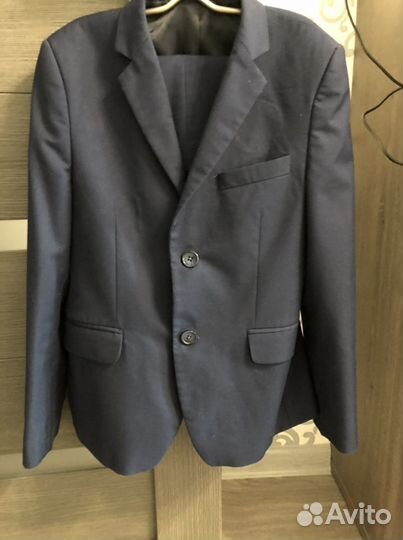 Школьный костюм