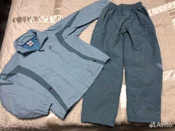 Костюм спортивный женский