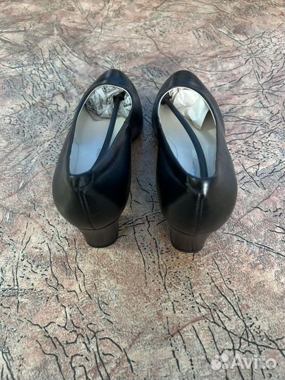 Туфли женские