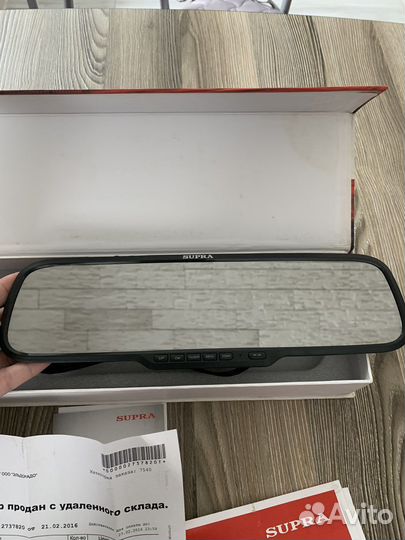 Автомобильный видеорегистратор зеркало