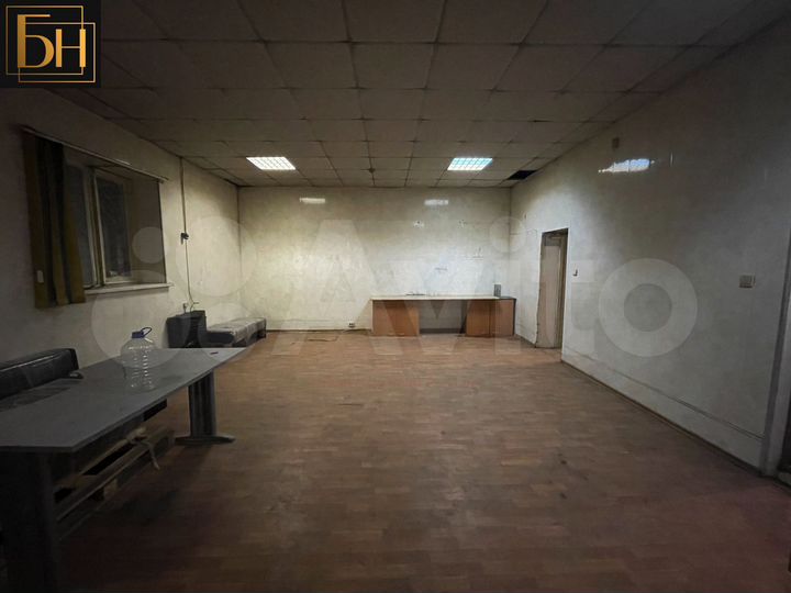 Склад, 1250 м²