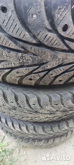 Yokohama Ice Guard Stud IG55 235/65 R17