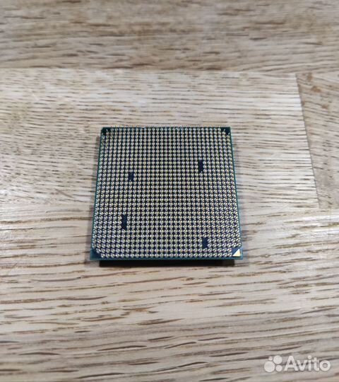 Процессор AMD Phenom II X6 1035T AM3 (6 ядер)
