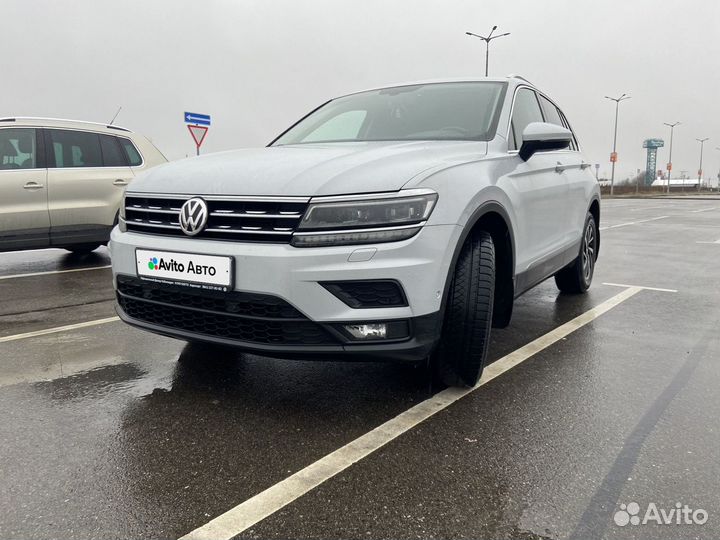 Volkswagen Tiguan 2.0 AMT, 2018, 50 000 км
