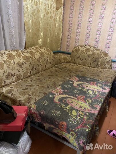 Угловой диван