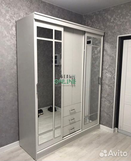 Шкаф купе большой