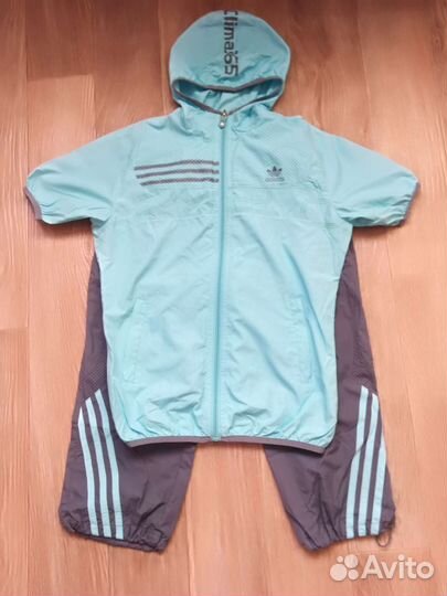 Спортивный костюм adidas