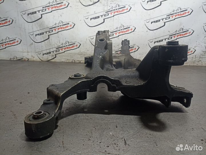 Балка Двигатель подрамник mitsubishi diamante F31A F34A F36A F41A F46A F47A передняя 2WD 4WD MB94844