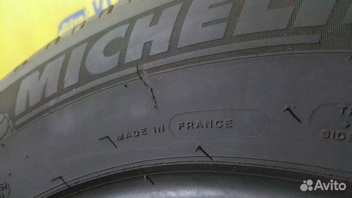 Michelin Latitude Tour HP 235/65 R17