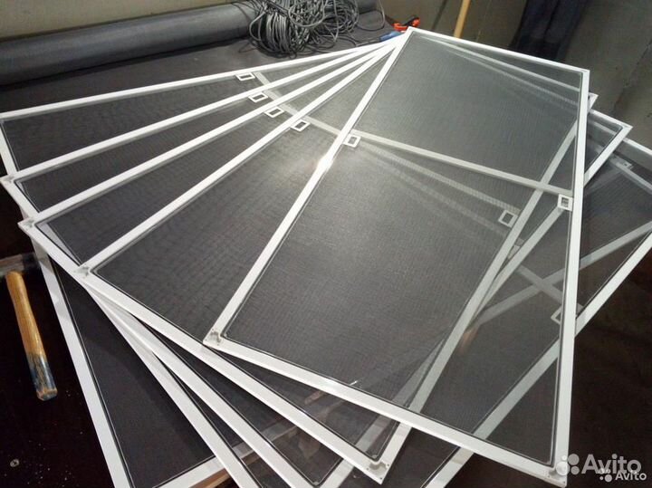 Москитные сетки на окна