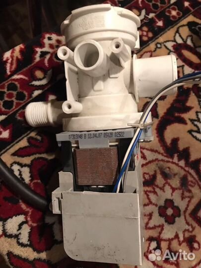 Помпа слива