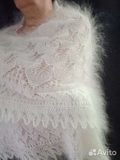 В наличии 2шт Шаль 