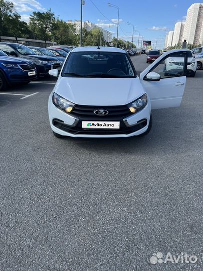 LADA Granta 1.6 МТ, 2023, 42 000 км