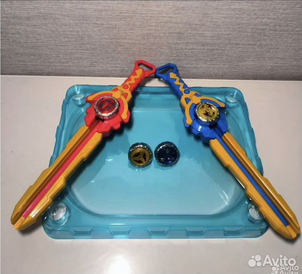 Инфинити Надо Арена, 2 меча, 4 волчка светящихся