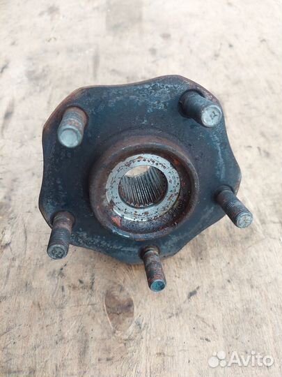 Передняя правая ступица Ниссан Икс-Трейл Т32