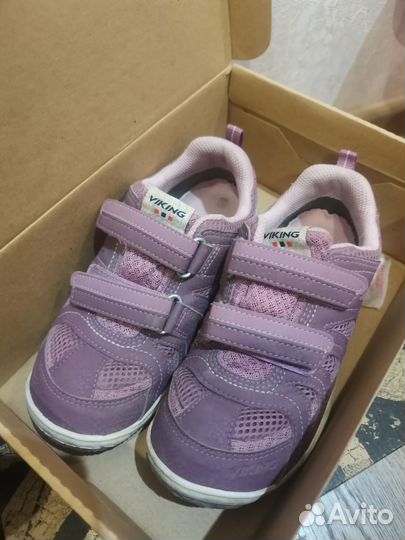 Кросовки для девочки 33