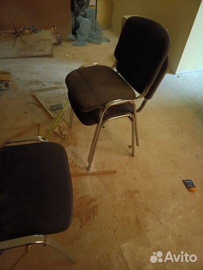 Стул офисный